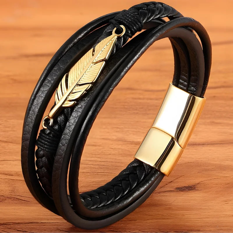 bracelet cuir multi-rangs plume doré