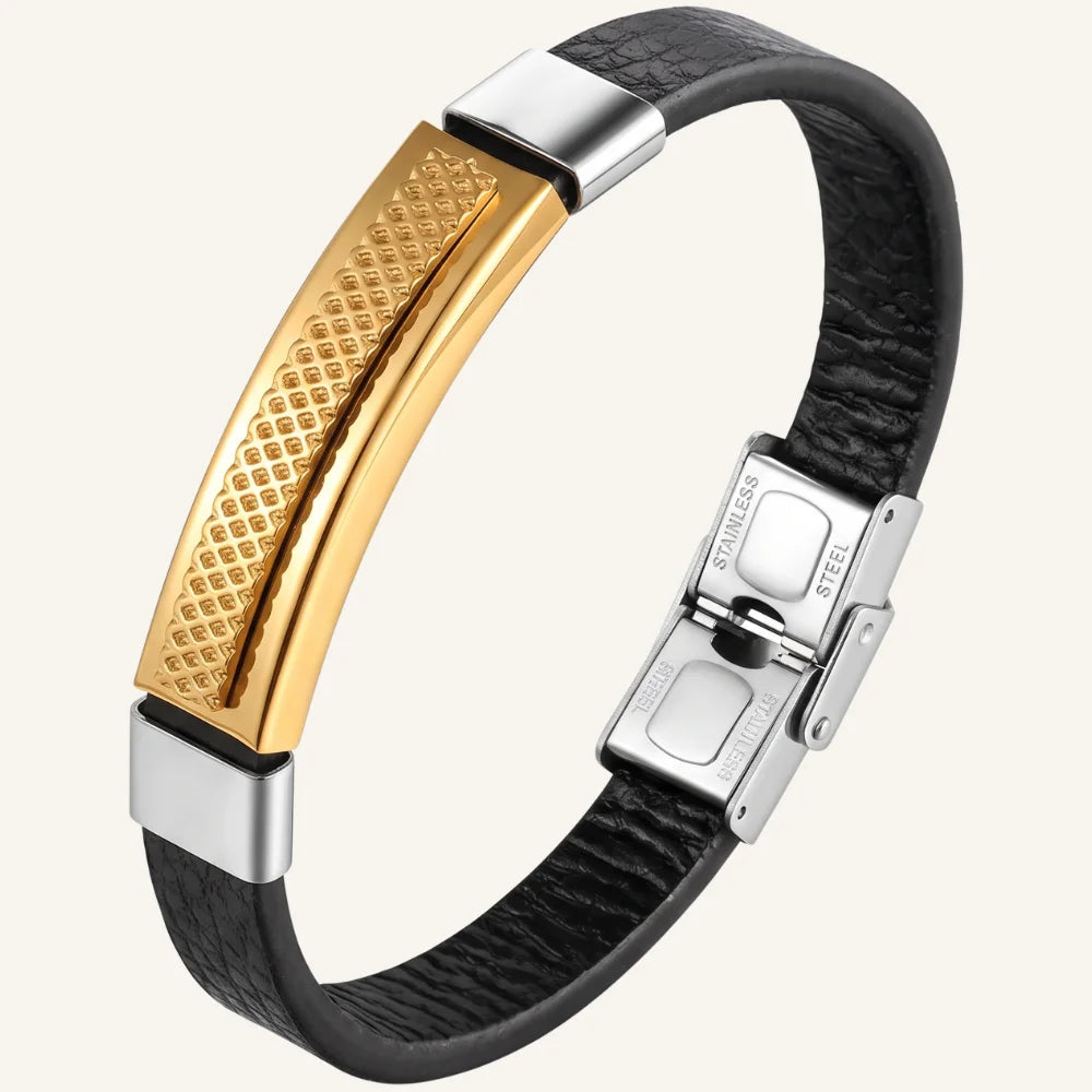 bracelet en cuir acier plaque quadrillée