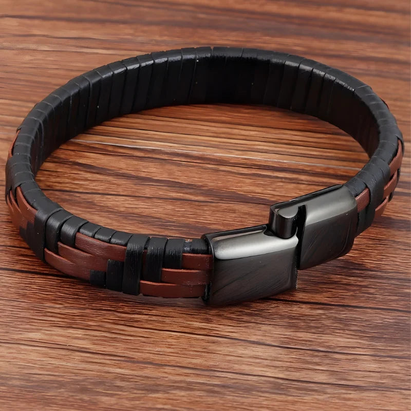 bracelet tressé en cuir fermoir