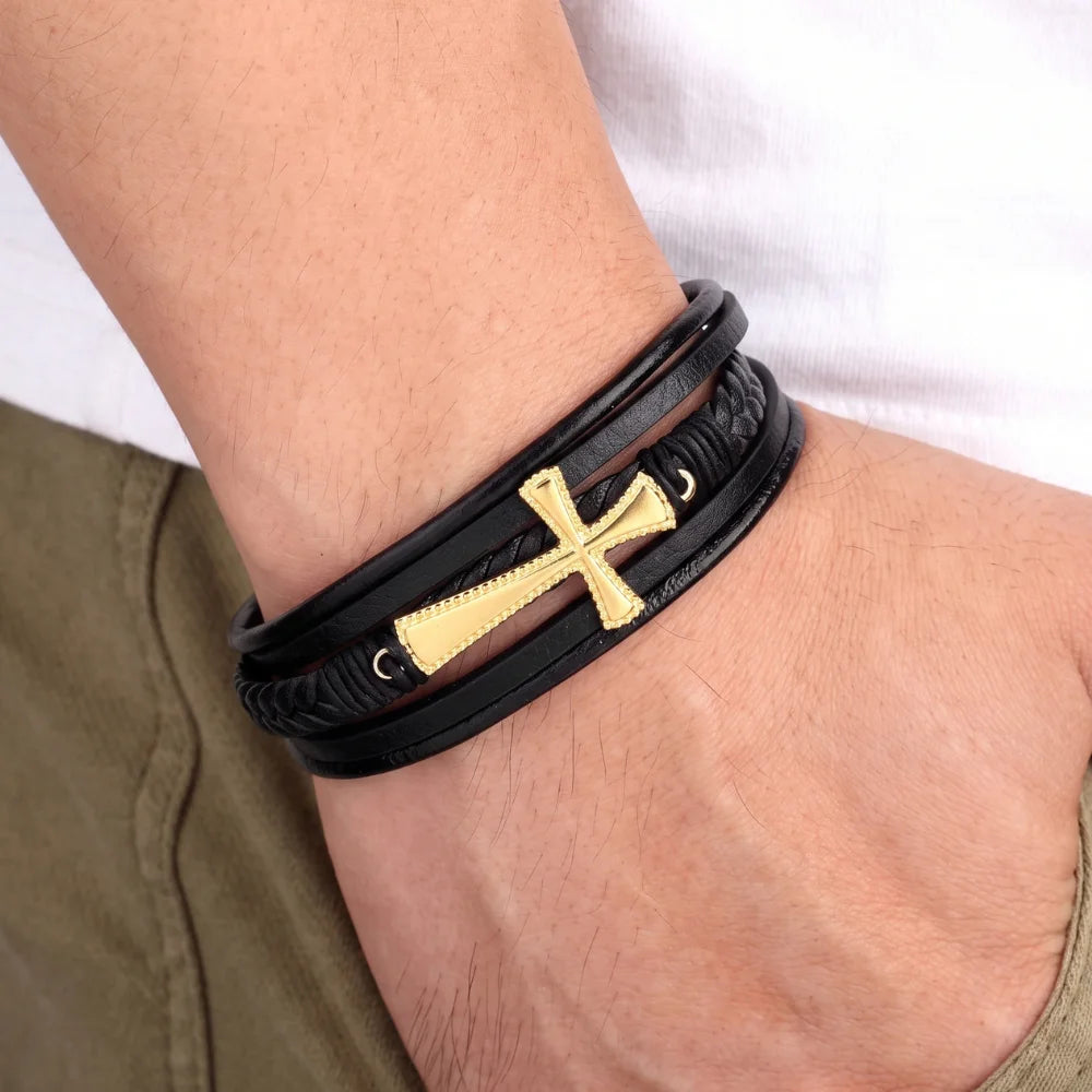 démo bracelet cuir multi-rangs et acier croix