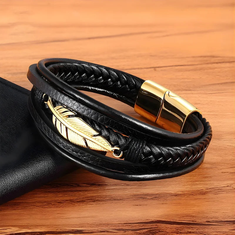 démo bracelet en cuir multi-rangs plume
