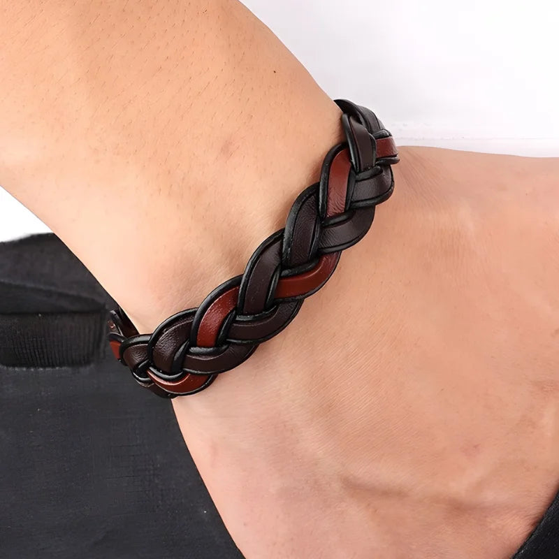 démo bracelet en cuir tressé